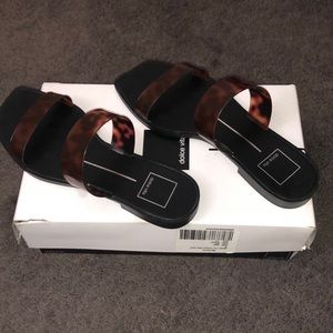 Dolce vita tortoise sandals